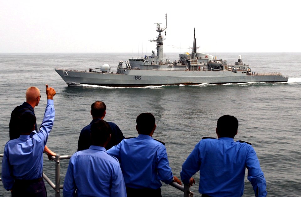 PNS Shahjahan & Tippi Sultan