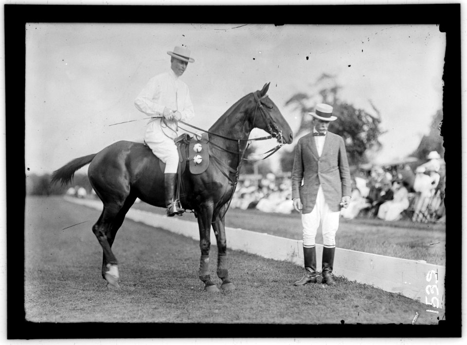 POLO. ARMY POLO LCCN2016863947