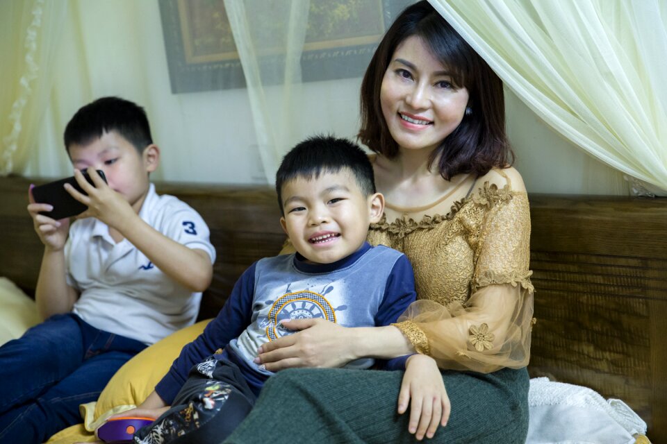 Photos wife and child family photo Free photos