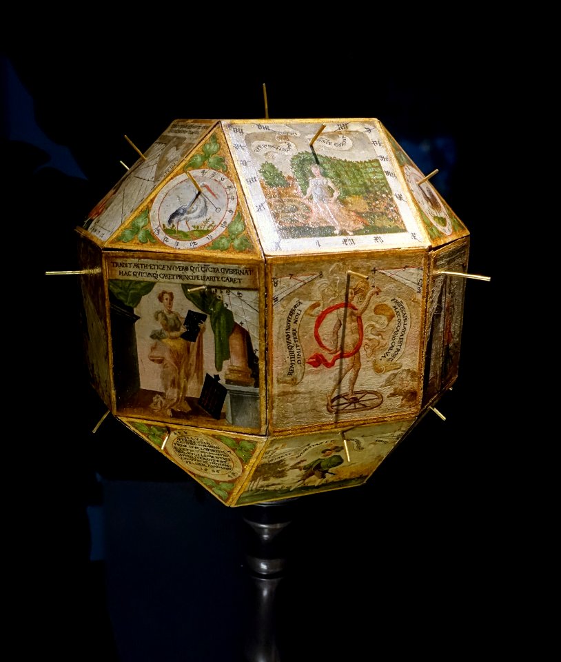 Polyhedral sundial by Ludwig von Hohenfeld, with 17 different sudials for the region between Tubingen and Stuttgart, 1596, wood, paper, iron, brass - Landesmuseum Württemberg - Stuttgart, Germany - DSC03151