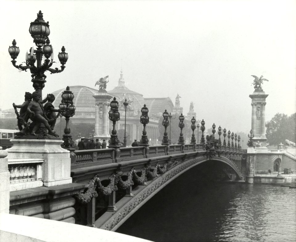 Pont Alexandre III, Paris, ca. 1900