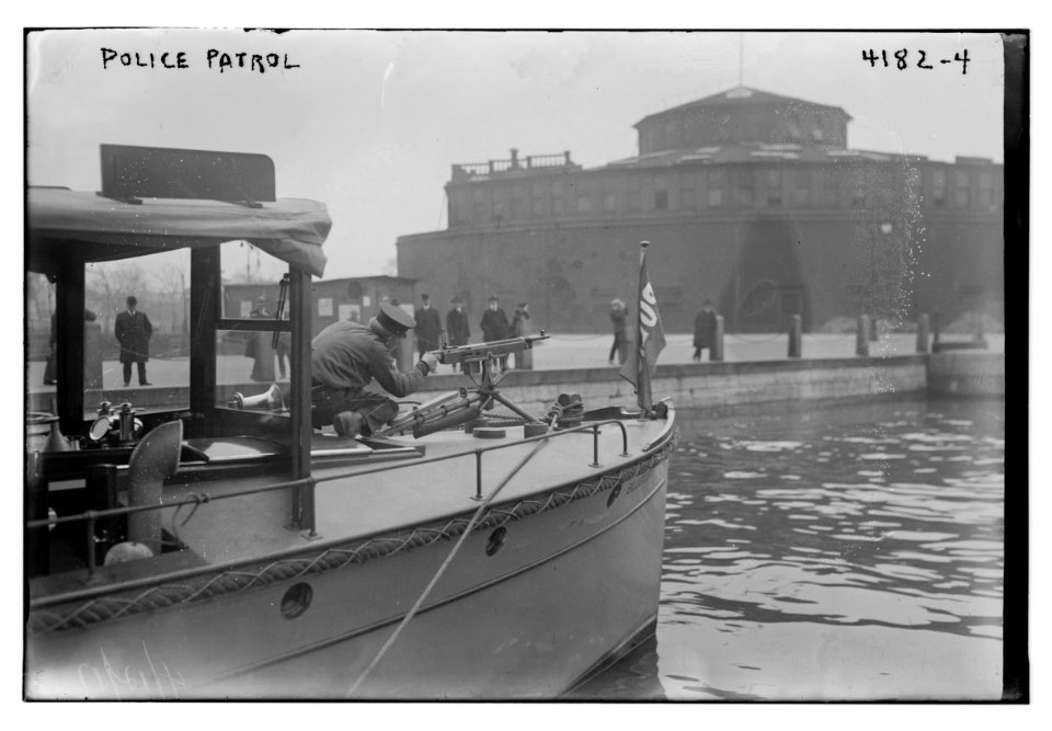 Police Patrol LCCN2014704388