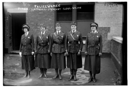 Policewomen- Pitkin, Schroeder, Stevenat, Elder, Wilson LCCN2014713570 photo