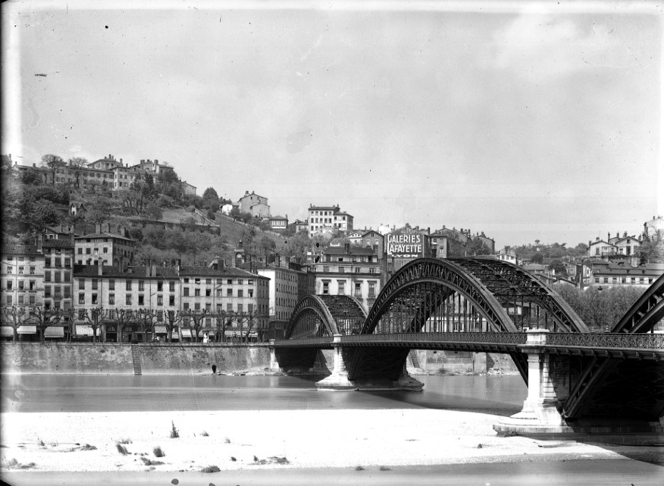 Pontdela boucle1930