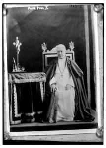 Pope Pius X LCCN2014686818