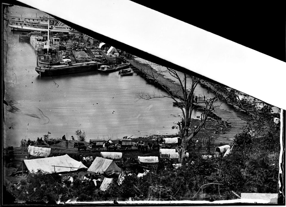 Pontoon Bridge. Magazine Wharf. City Point, Va (4227876043)