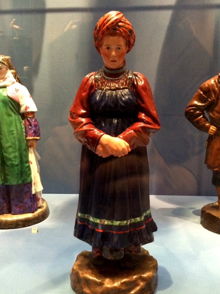 Porcelain sculptures Peoples of Russia 09