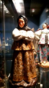 Porcelain sculptures Peoples of Russia 13