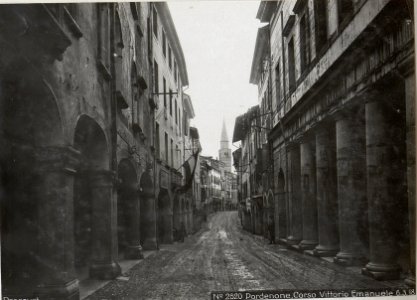 Pordenone, Corso Vittorio Emanuele 6.3.18. (BildID 15615575)