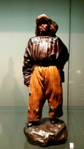Porcelain sculptures Peoples of Russia 20