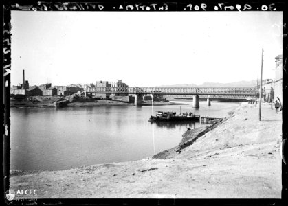 Pont sobre el riu Ebre a Tortosa