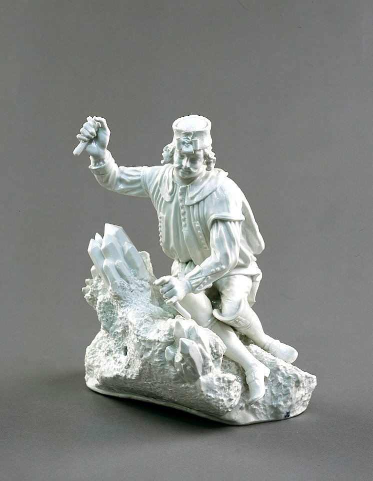 Porslin. Vit figurin - Hallwylska museet - 89224