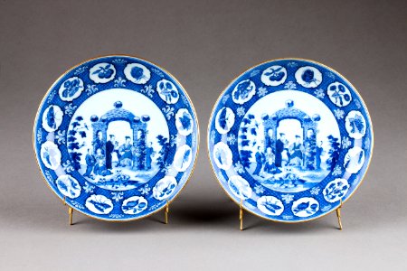 Porslinsfat gjorda i Kina på 1740-talet - Hallwylska museet - 95905