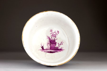 Porslinsskål från 1780-talet - Hallwylska museet - 93852