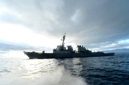 Port beam view of USS Ross (DDG-71) underway in the Mediterranean 160105-N-XT273-492
