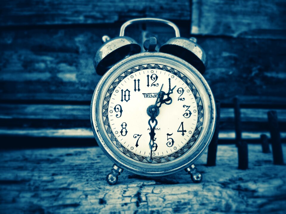 Dawn classical wake up-morning