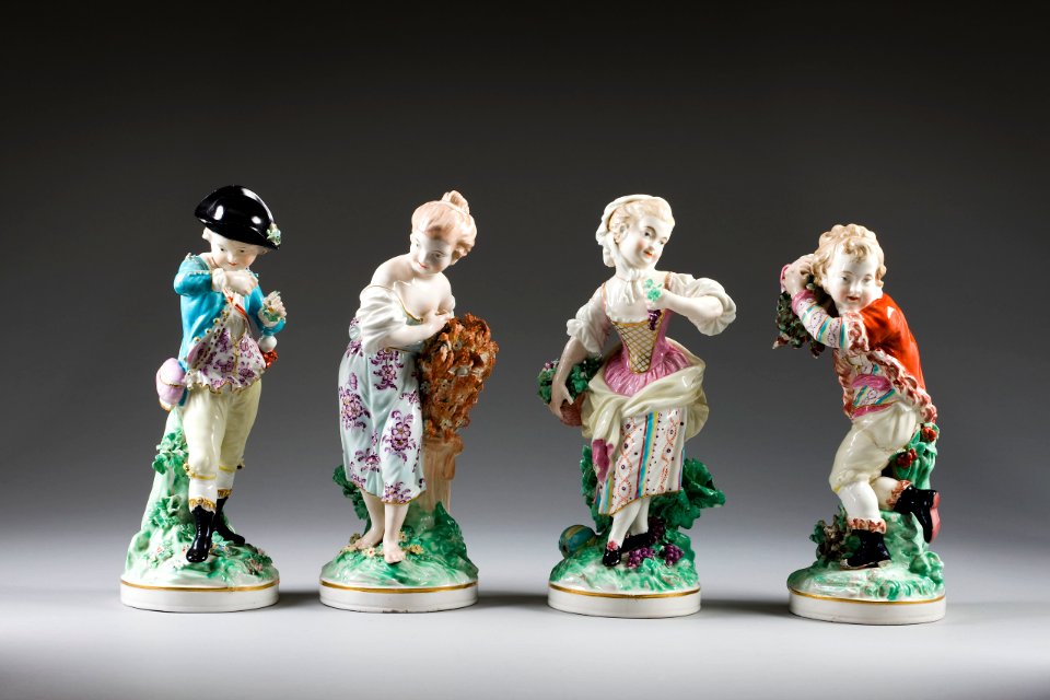 Porslinsfigurer. Årstiderna - Hallwylska museet - 87116