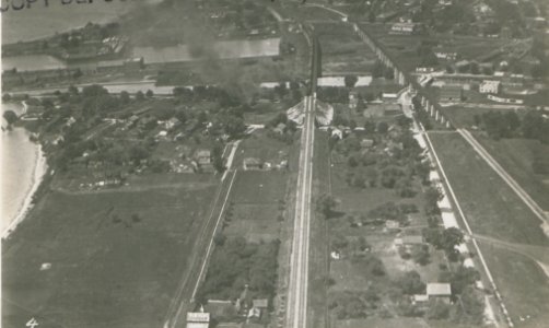 Port Hope Ontario from the Air (HS85-10-35964)
