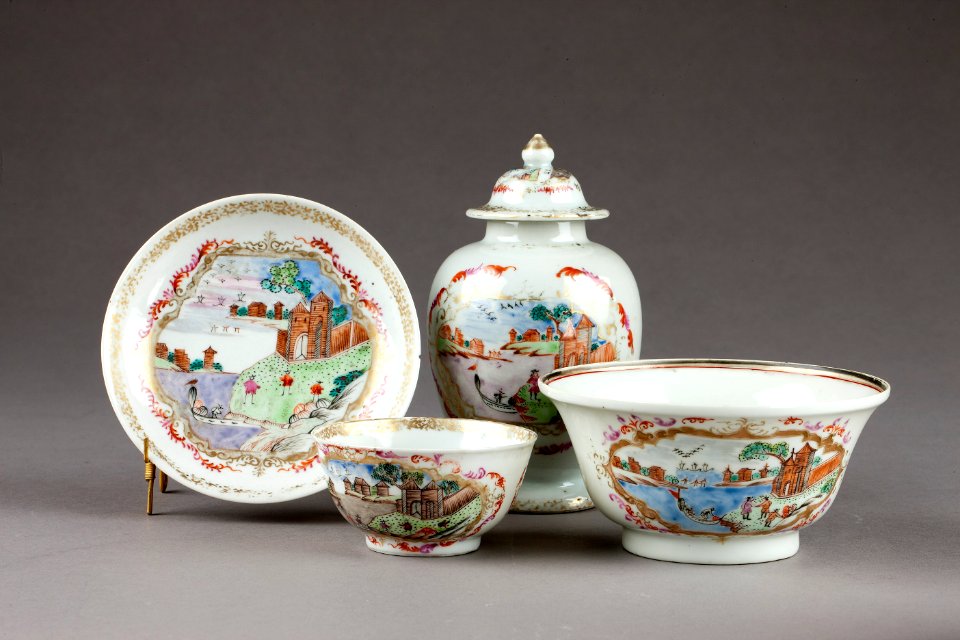Porslinsservis gjord i Kina - Hallwylska museet - 96068