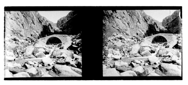 Pont sobre el riu de Núria