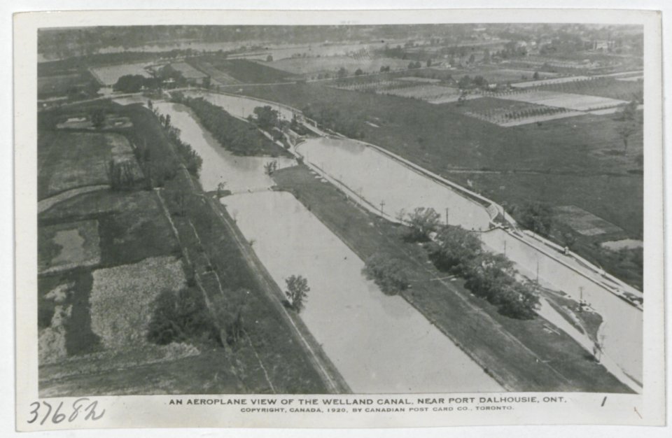 Port Dalhousie Ontario from an Aeroplane (HS85-10-37682) original