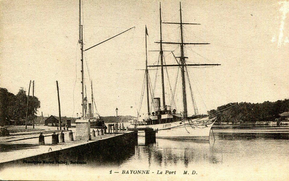 Port de Bayonne voilier