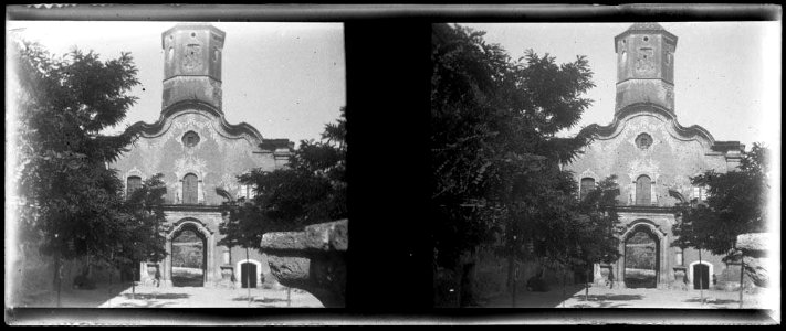 Porta de l'Assumpció, Monestir de Santes Creus