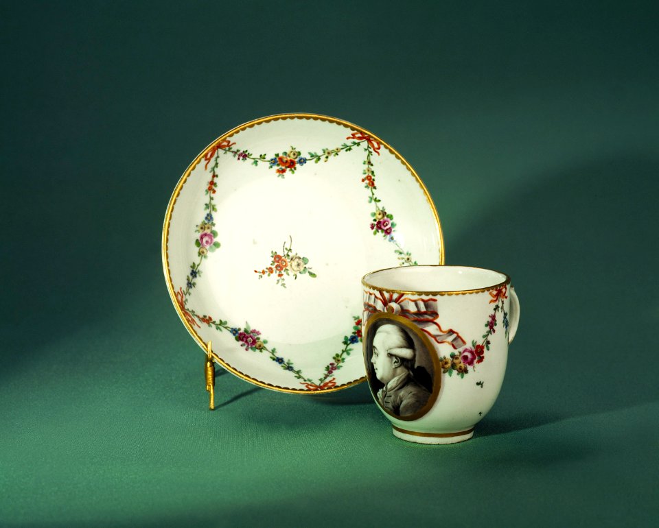 Porslin - Hallwylska museet - 22375