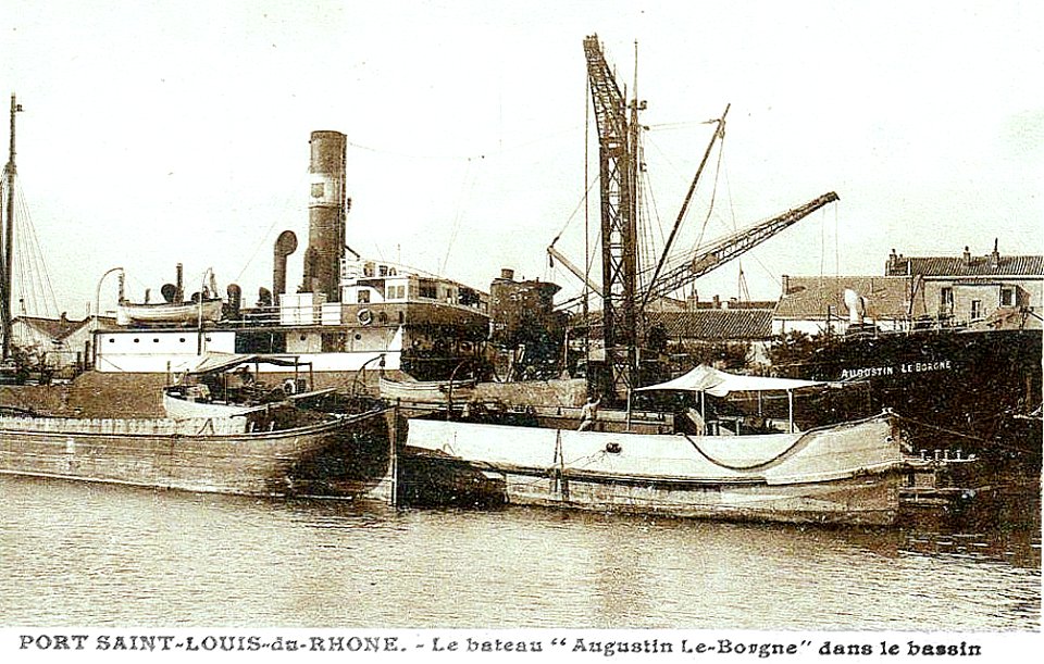 Port-Saint-Louis-du-Rhône Augustin Le Borgne à quai