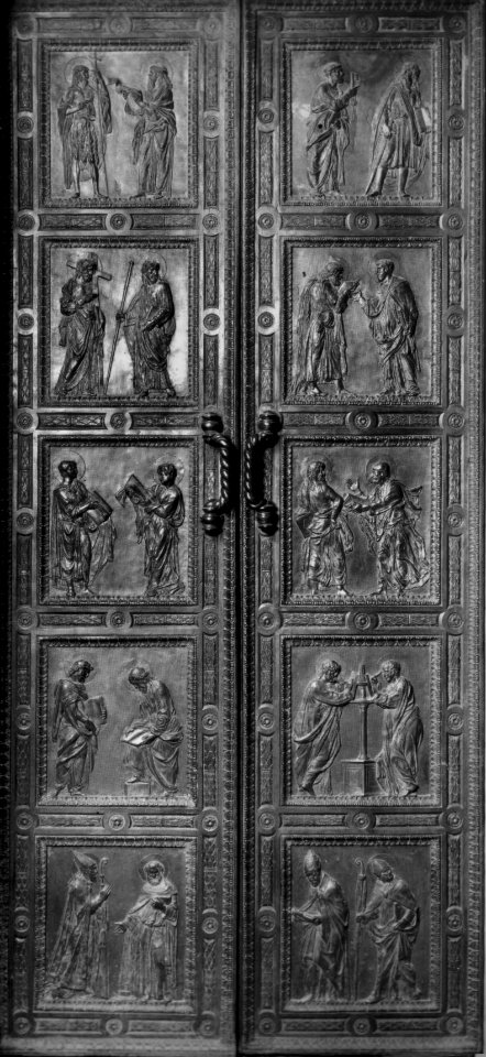 Porta degli apostoli 00