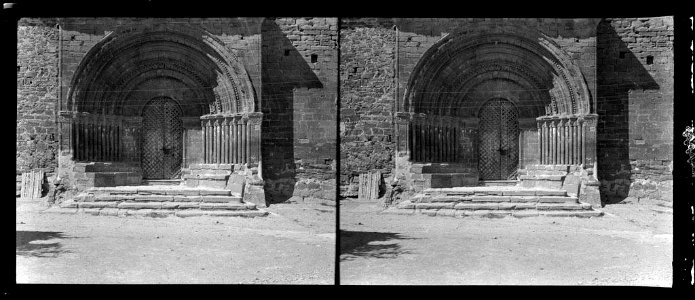 Portal d'entrada a Santa Maria del Castell de Cubells (AFCEC DEGOLLADA X 130)