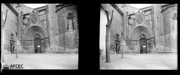 Portal de l'església de Santa Maria de Morella