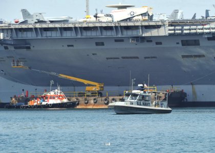 Port call visit to Jebel Ali DVIDS437047