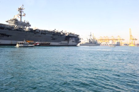 Port call visit to Jebel Ali DVIDS437071