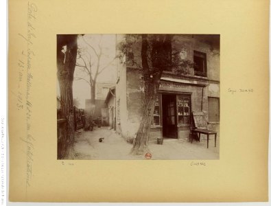 Porte d'Ivry. Impasse Masséna, 18 et 20, sur les fortifications, 13.e arr. - 1913.Atget Eugène btv1b10507165j 1