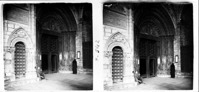 Portalada romànica de la catedral de Barcelona