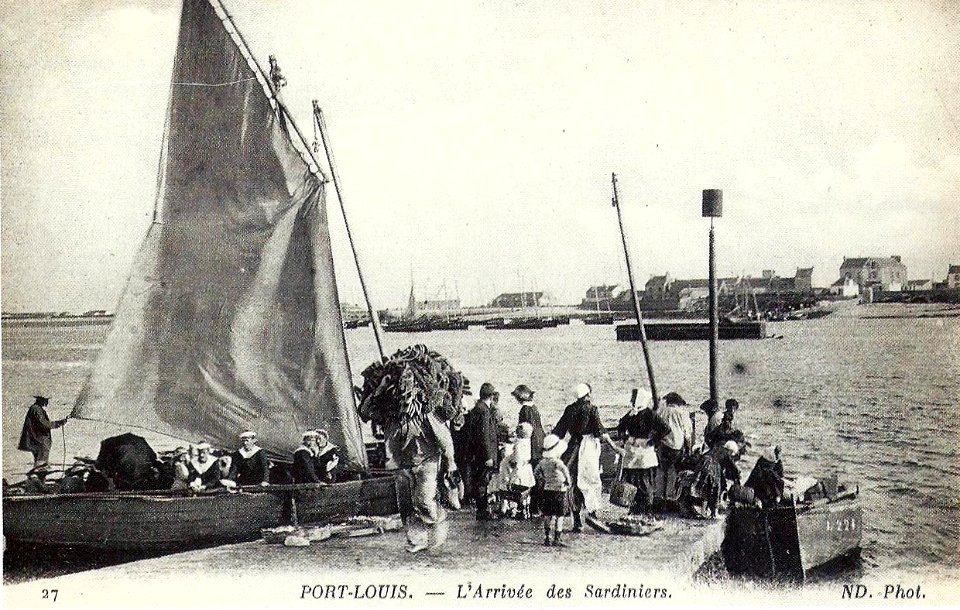 Port-Louis Arrivée des sardiniers