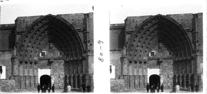 Porta de la catedral vella de Lleida photo