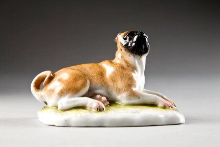 Porslinshund - Hallwylska museet - 93747