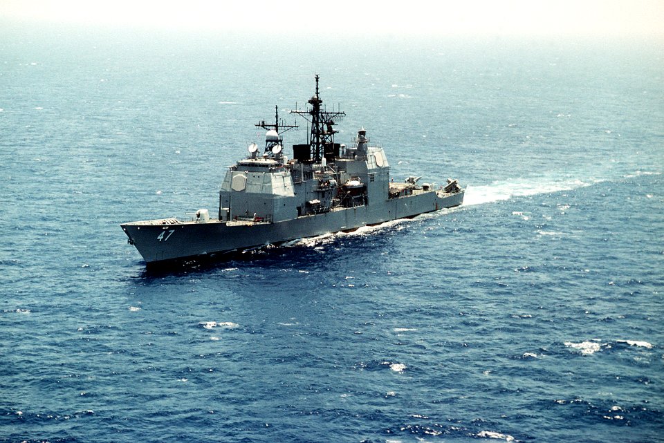 Port bow view of USS Ticonderoga (CG-47) underway in the Persian Gulf August 1990 DN-ST-90-11388