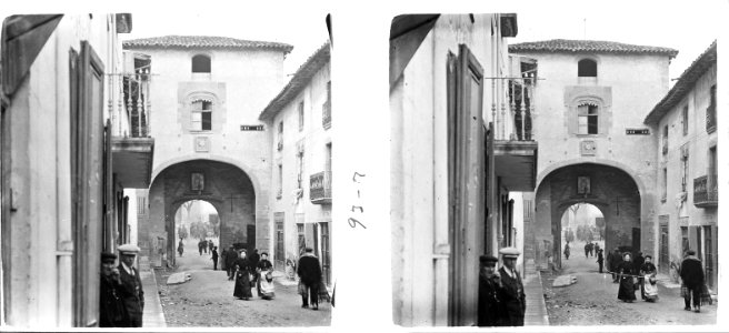 Portal a Centelles des de fora