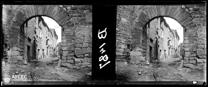 Portal d'entrada a Guimerà