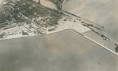 Port Stanley Ontario from the Air (HS85-10-37545)