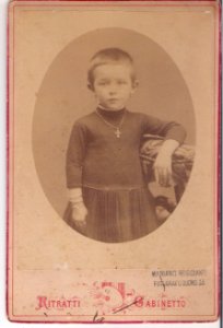Portrait of a young neapolitan child by photographer Mariano Ruggiani (via Duomo 33, Naples) - Late XIX century