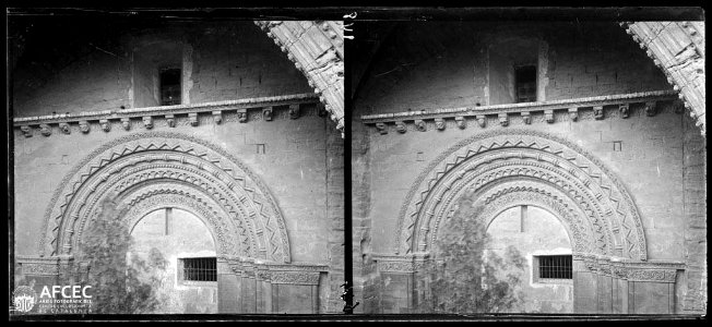 Porta dels infants de la Seu Vella de Lleida (AFCEC VINTRO B 00148)
