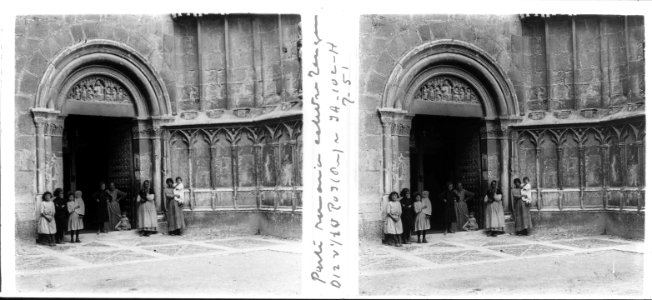 Porta romànica a la catedral de Tarragona