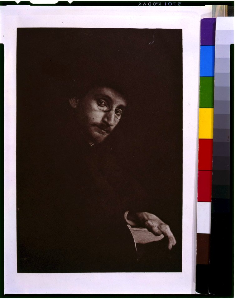 Portrait of F.H. Day LCCN95514582