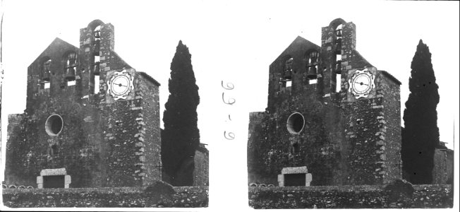 Portada de l'església de Sant Pere Pescador