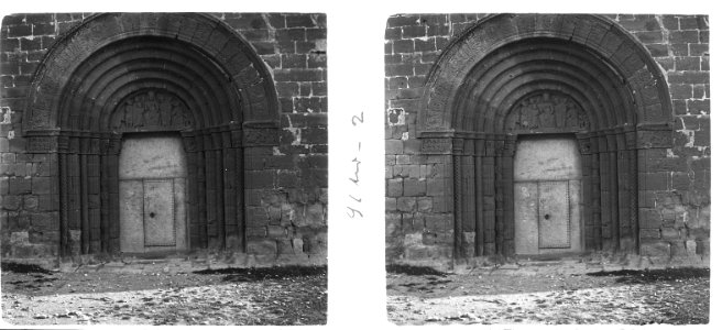 Portada romànica de Santa Maria de Bell-lloc a Santa Coloma de Queralt