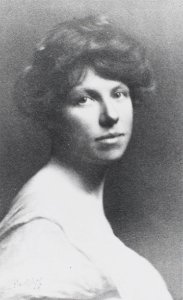 Portrait of Charmian London JLP 562